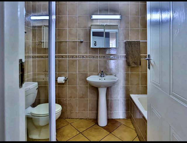 3 BEDROOM APARTMENT FOR SALE IN BALLITOVILLE